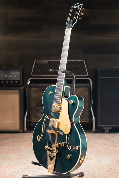 Gretsch Synchromatic Nashville Hollow Body Single-Cut with Bigsby Electric Guitar - Cadillac Green with Hardshell Case