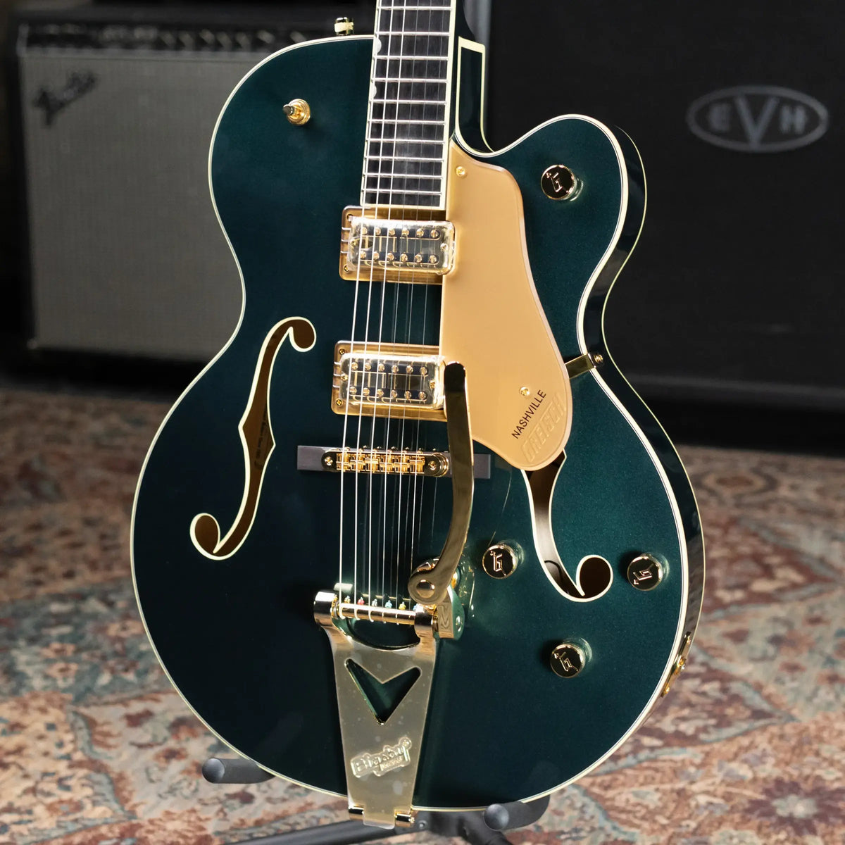Gretsch Synchromatic Nashville Hollow Body Single-Cut with Bigsby Electric Guitar - Cadillac Green with Hardshell Case