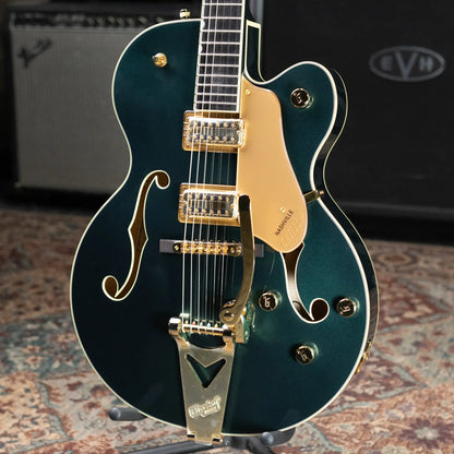 Gretsch Synchromatic Nashville Hollow Body Single-Cut with Bigsby Electric Guitar - Cadillac Green with Hardshell Case