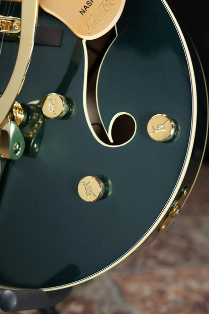 Gretsch Synchromatic Nashville Hollow Body Single-Cut with Bigsby Electric Guitar - Cadillac Green with Hardshell Case