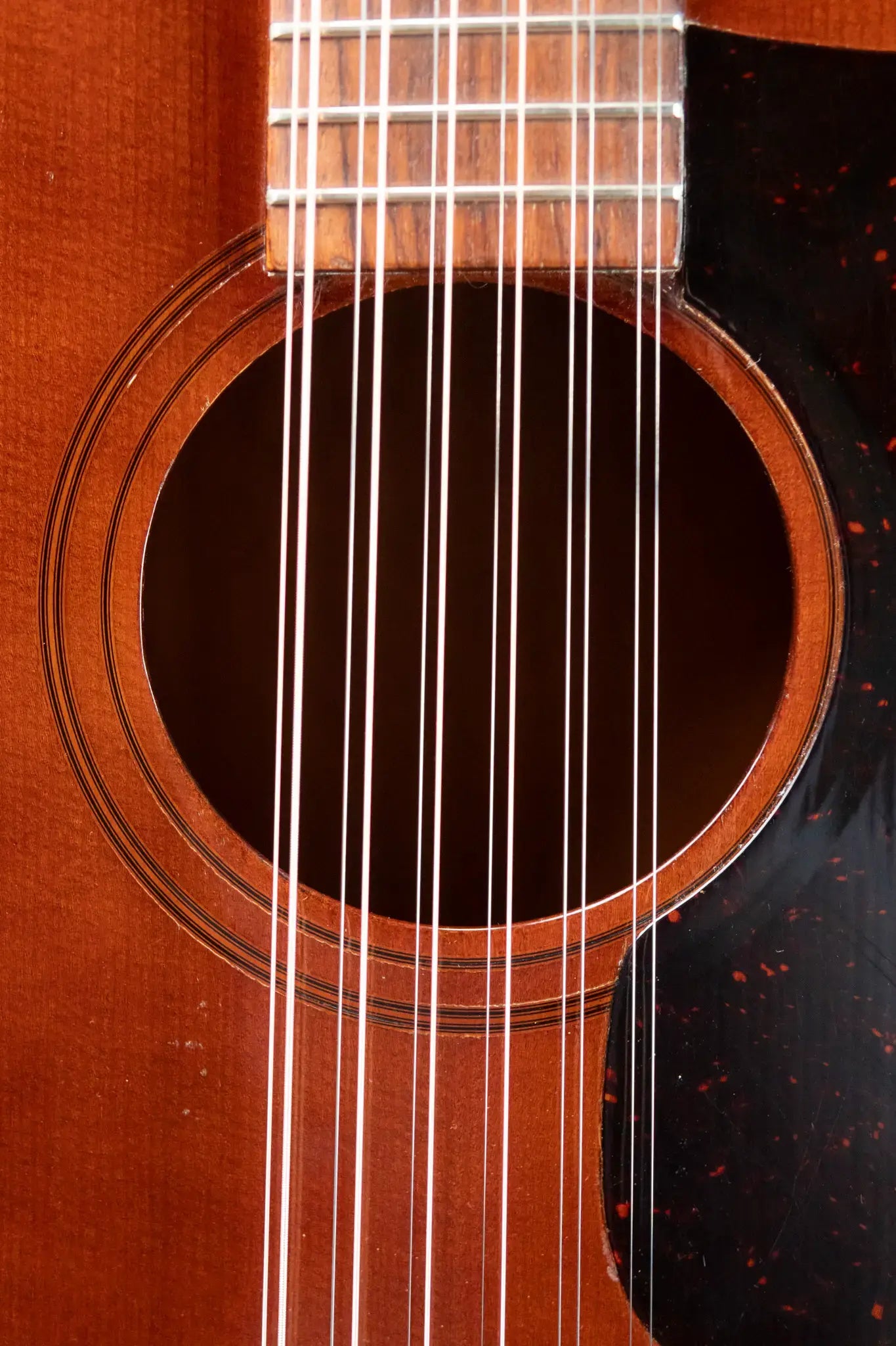 Guild D-212 Dreadnought 12-String Guitar - Chestnut with Hardshell Case - Used