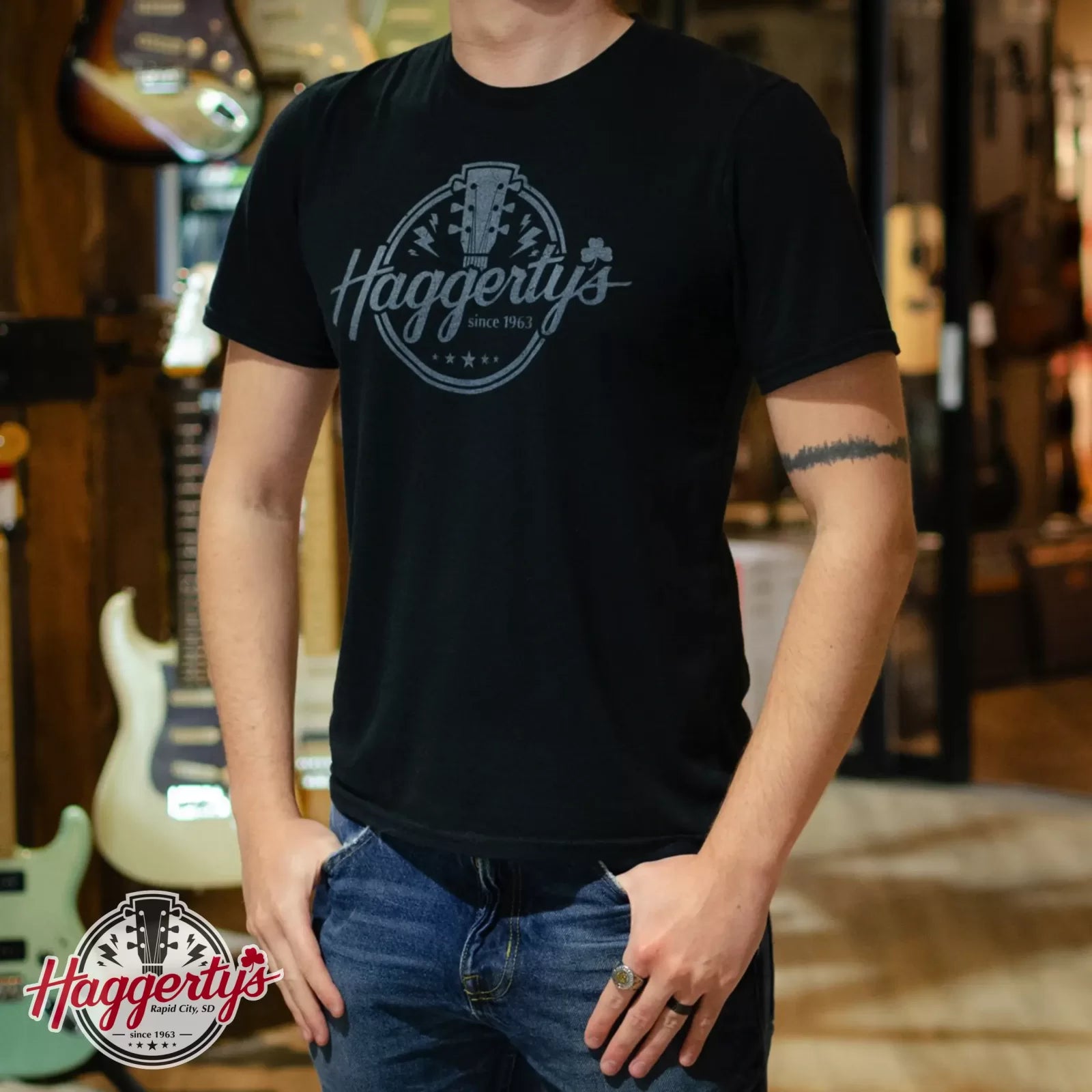 Haggerty's Logo Black Men Crew Neck T-Shirt - SM