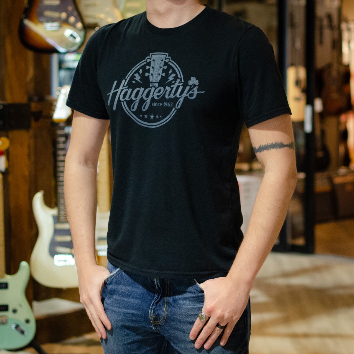 Haggerty's Logo Black Men Crew Neck T-Shirt, XL