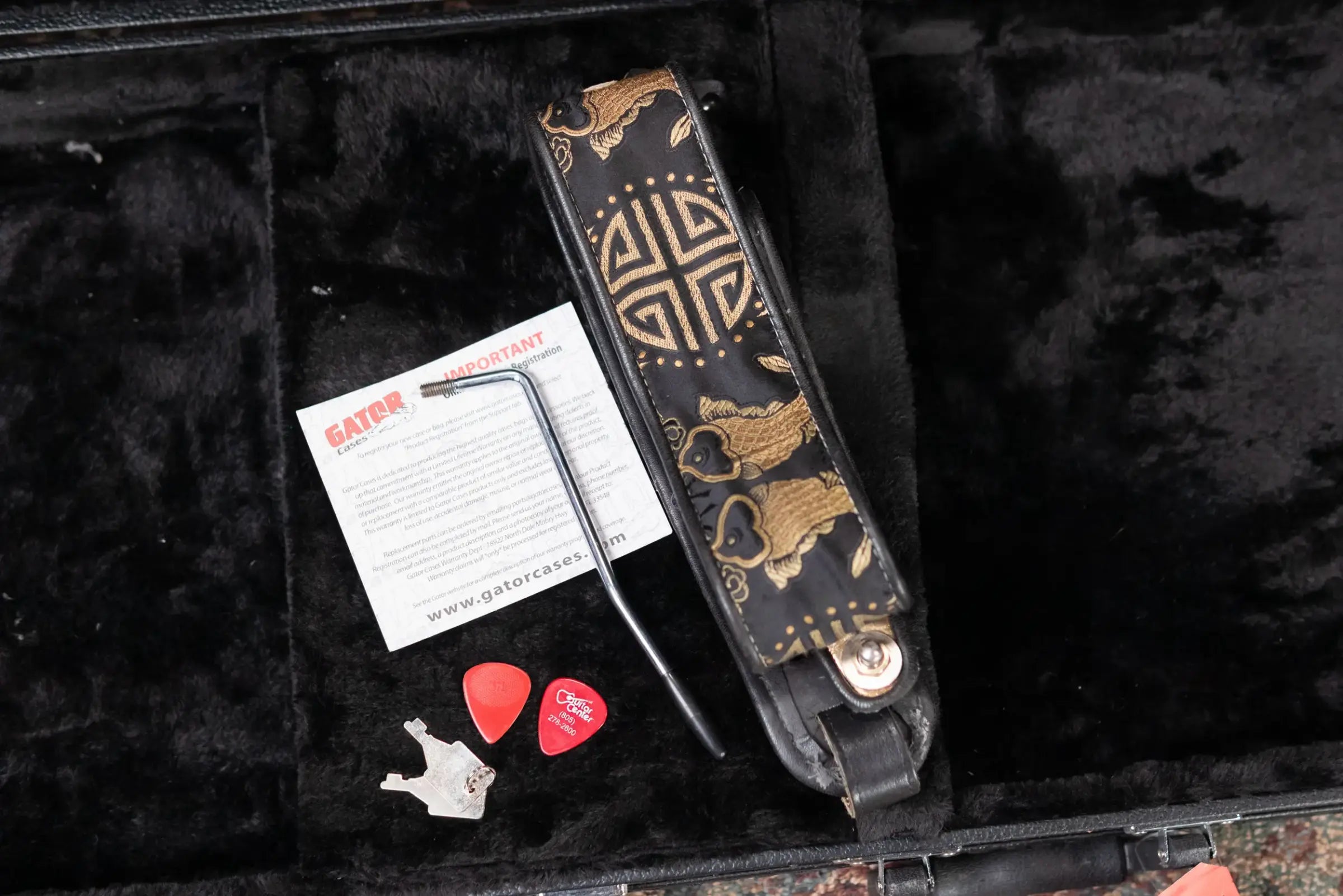 Hofner Rare Vintage 1960 V2 Solid Body Electric Guitar Sunburst with Hardshell Case - Used