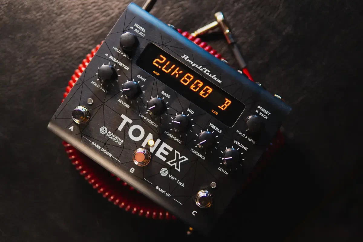 IK Multimedia Tonex Pedal