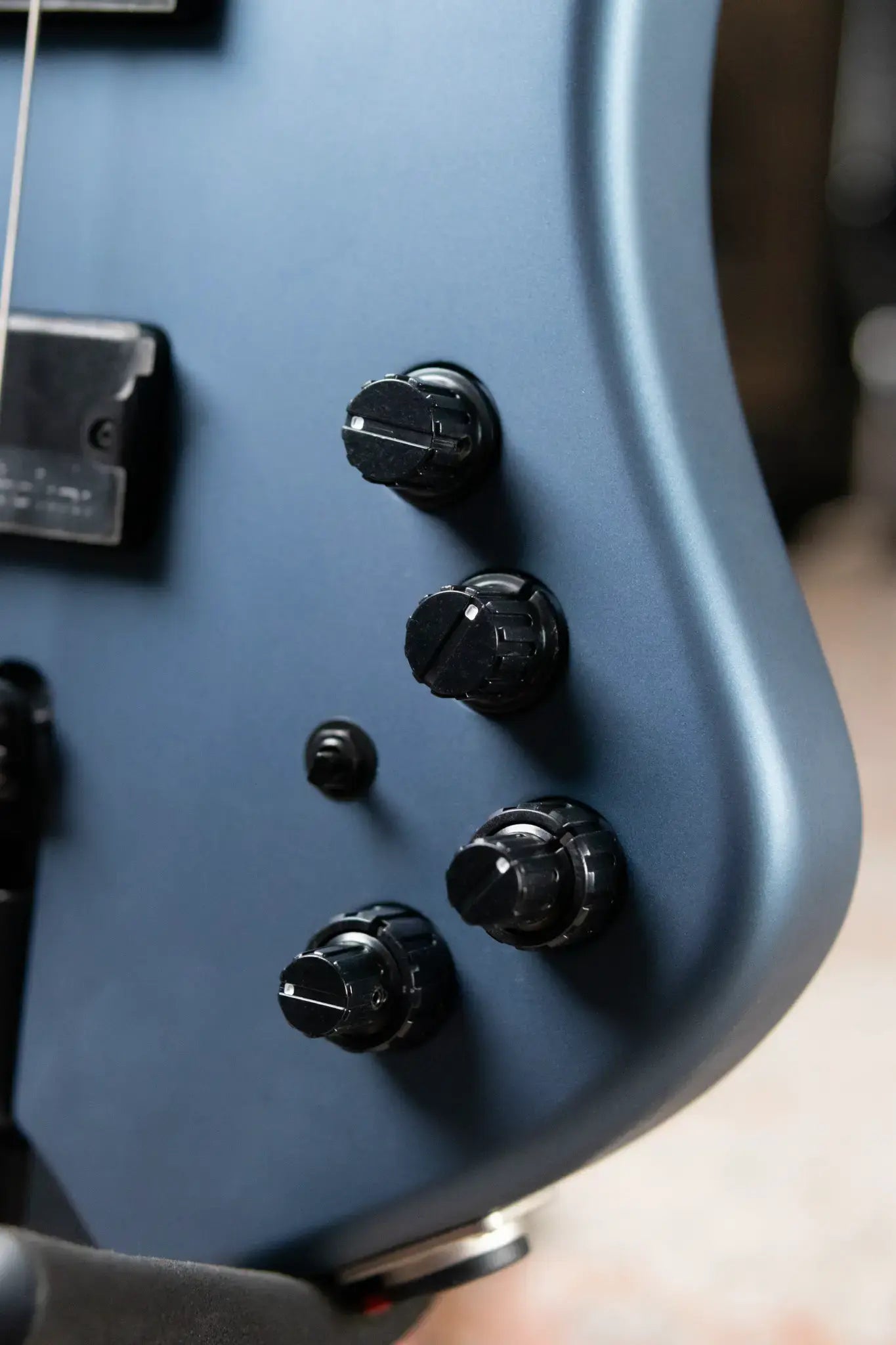 Ibanez EHB1000AOM Ergonomic Headless Bass Guitar - Arctic Ocean Matte