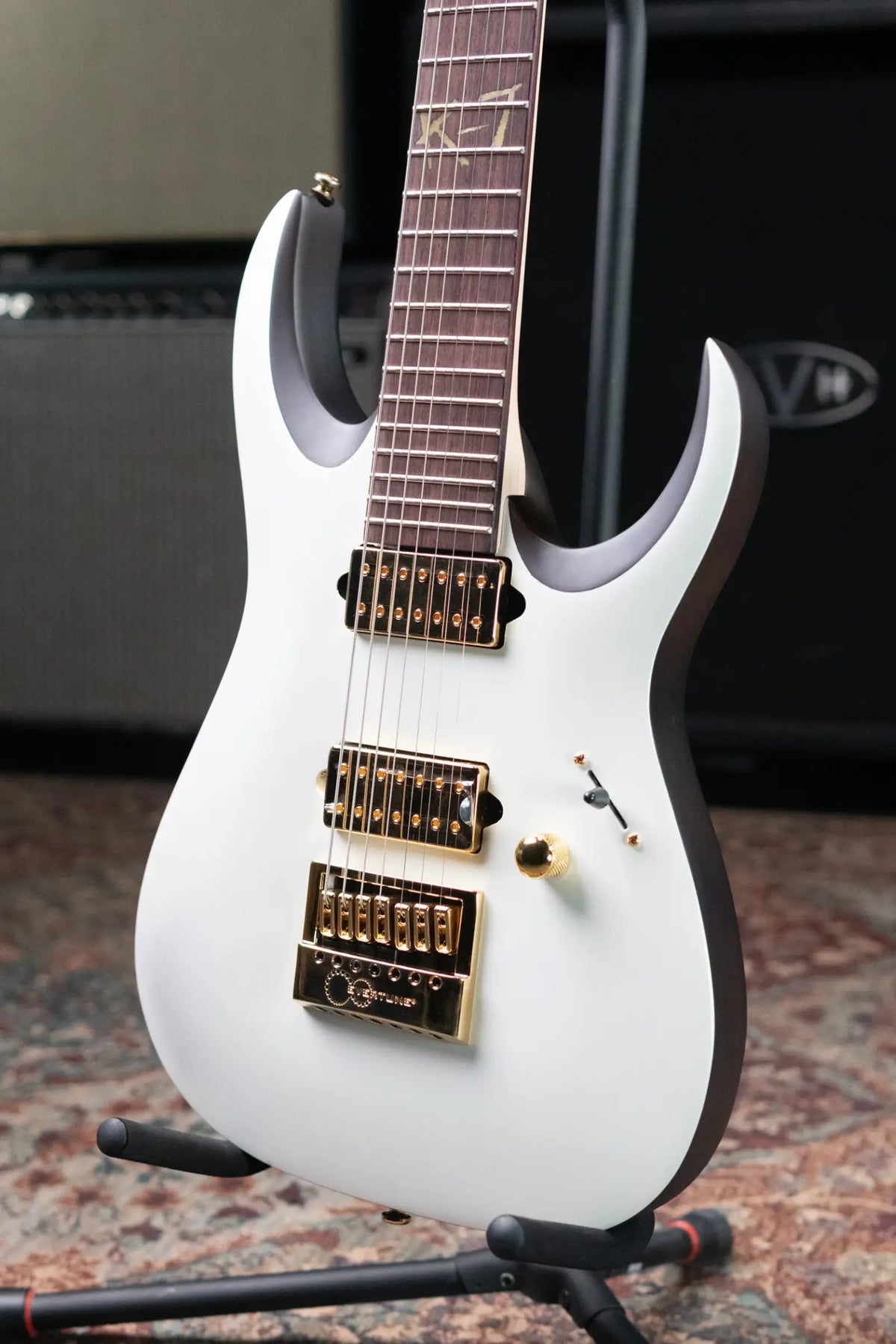 Ibanez K7YANG Brian "Head" Welch Signature 7-String Electric Guitar - Matte White with Gig Bag