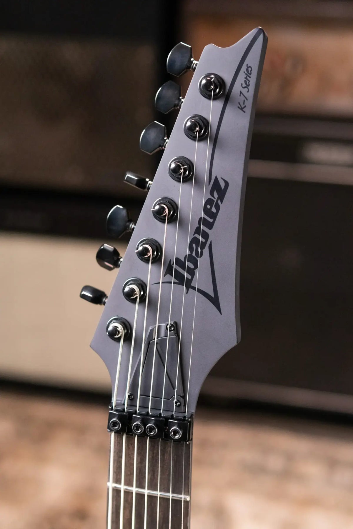 Ibanez K7YIN James "Munky" Shaffer Signature 7-String Electric Guitar - Matte Black with Gig Bag - Demo