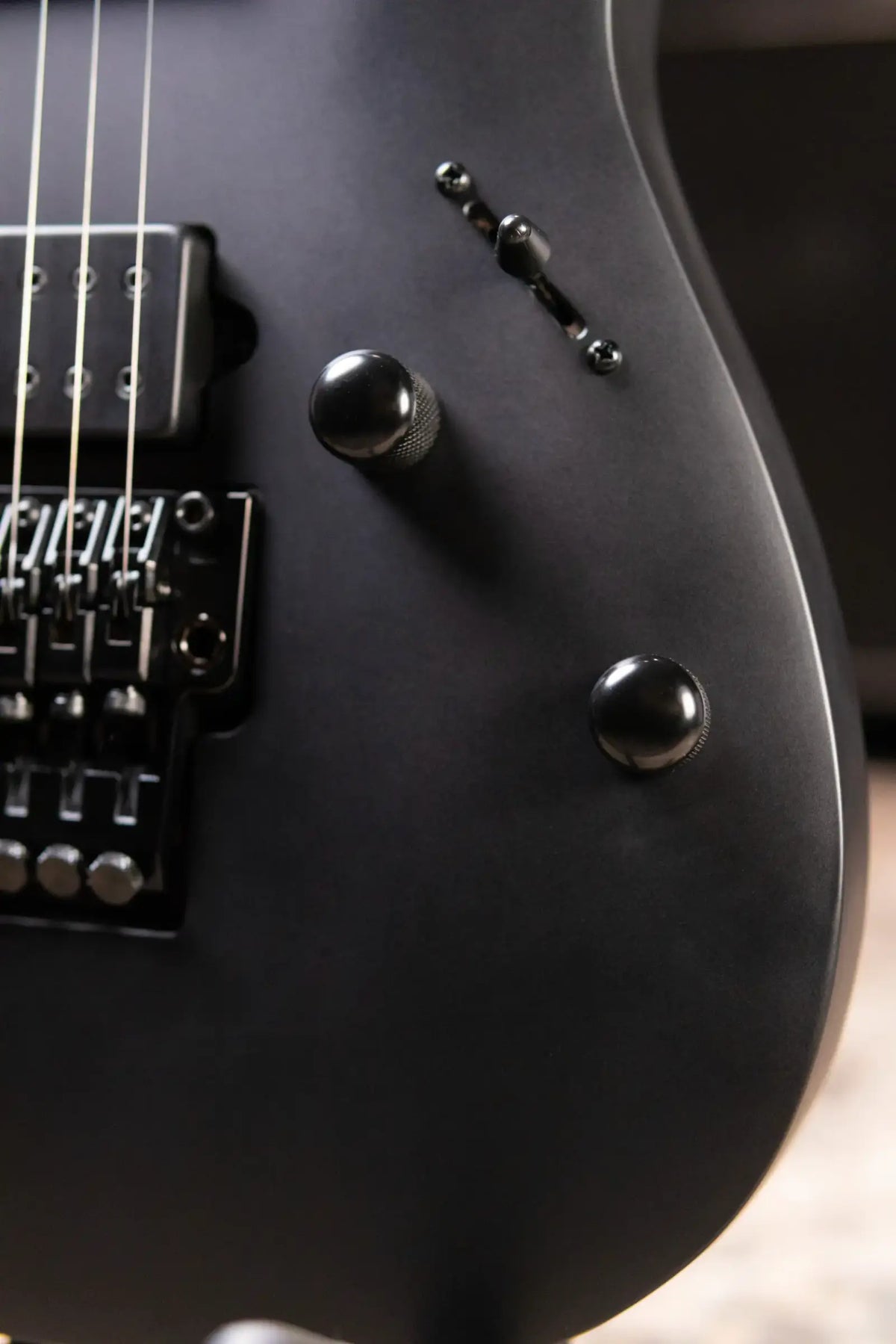 Ibanez K7YIN James "Munky" Shaffer Signature 7-String Electric Guitar - Matte Black with Gig Bag - Demo