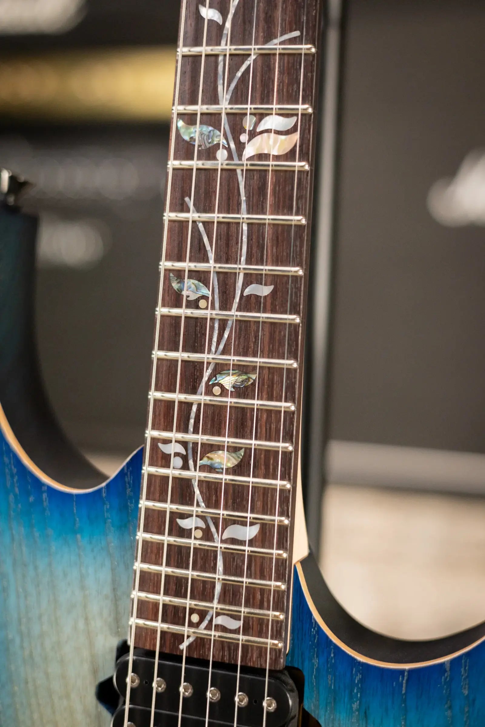 Ibanez Limited Edition RG8620AHGFB J-Custom Electric Guitar - Ghost Fleet Blue Burst with Hardshell Case