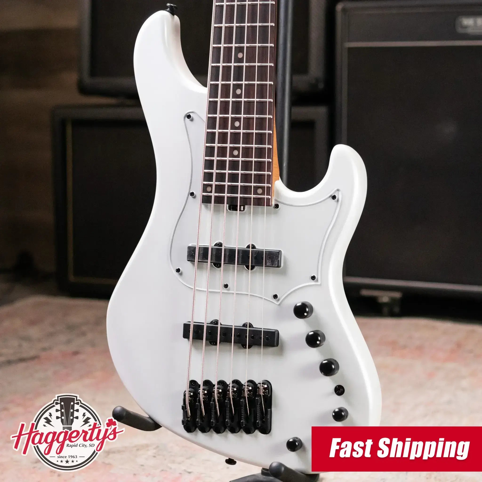 Ibanez MDM1006PW Mode 6-String Electric Bass - Pearl White with Gig Bag
