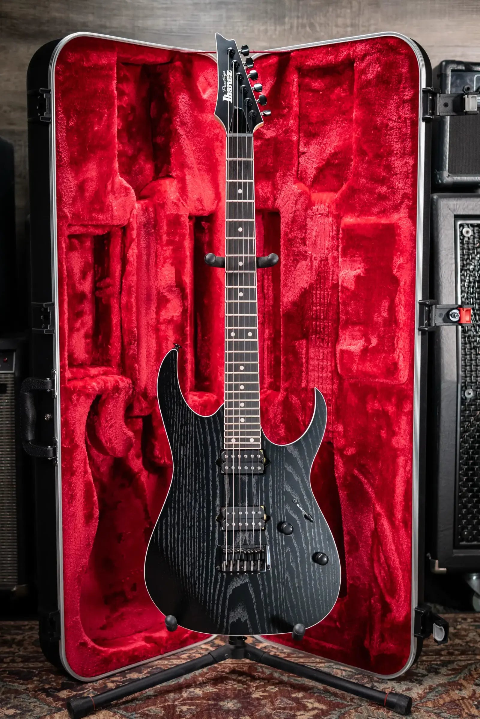 Ibanez Prestige RGR662AHBFWK Electric Guitar - Weathered Black