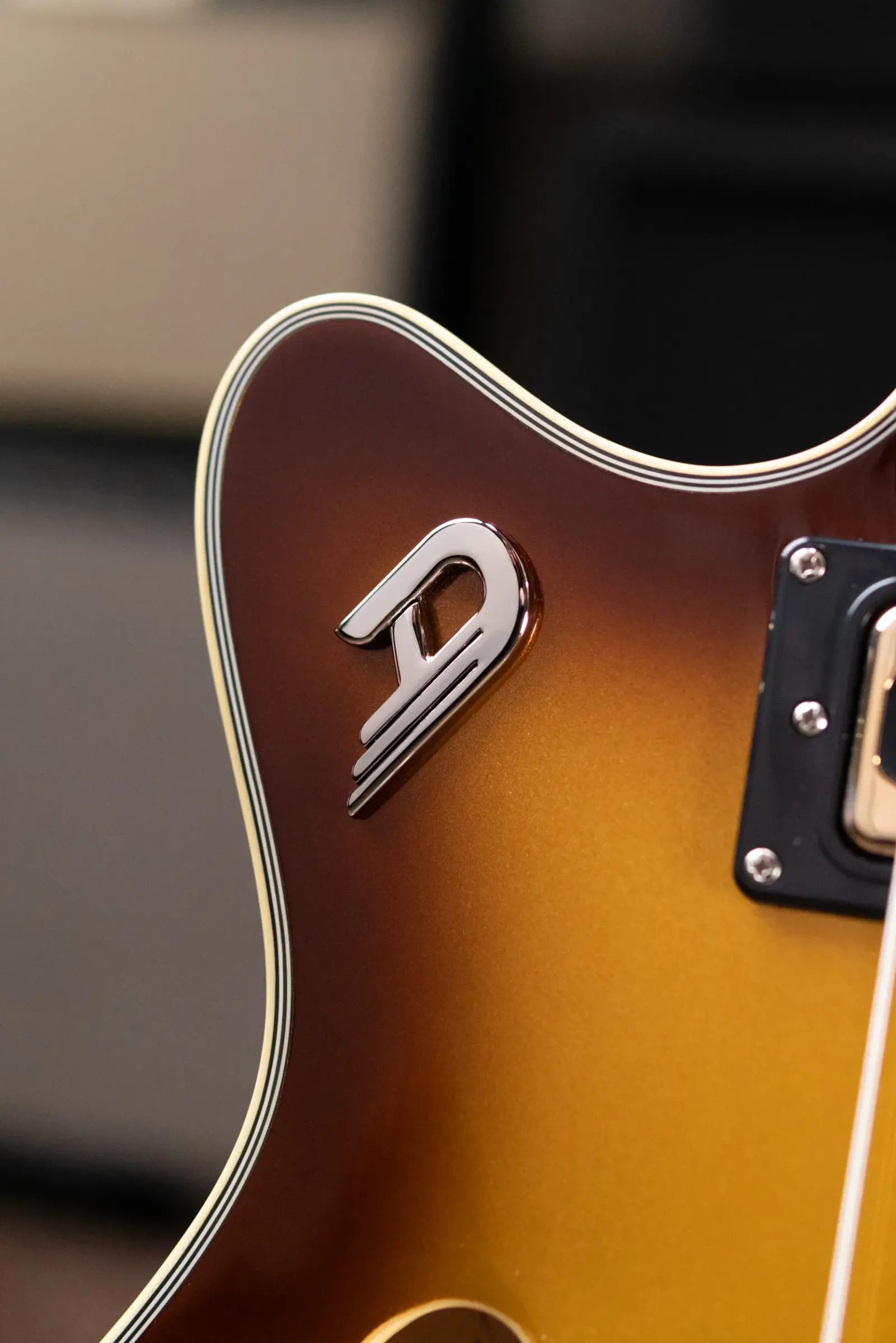Duesenberg Alliance Series Joe Walsh Semi-Hollow Electric Guitar - Goldburst with Hardshell Case