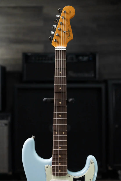 Fender Limited Edition Vintera II Road Worn '60s Stratocaster Electric Guitar - Sonic Blue with Hardshell Case