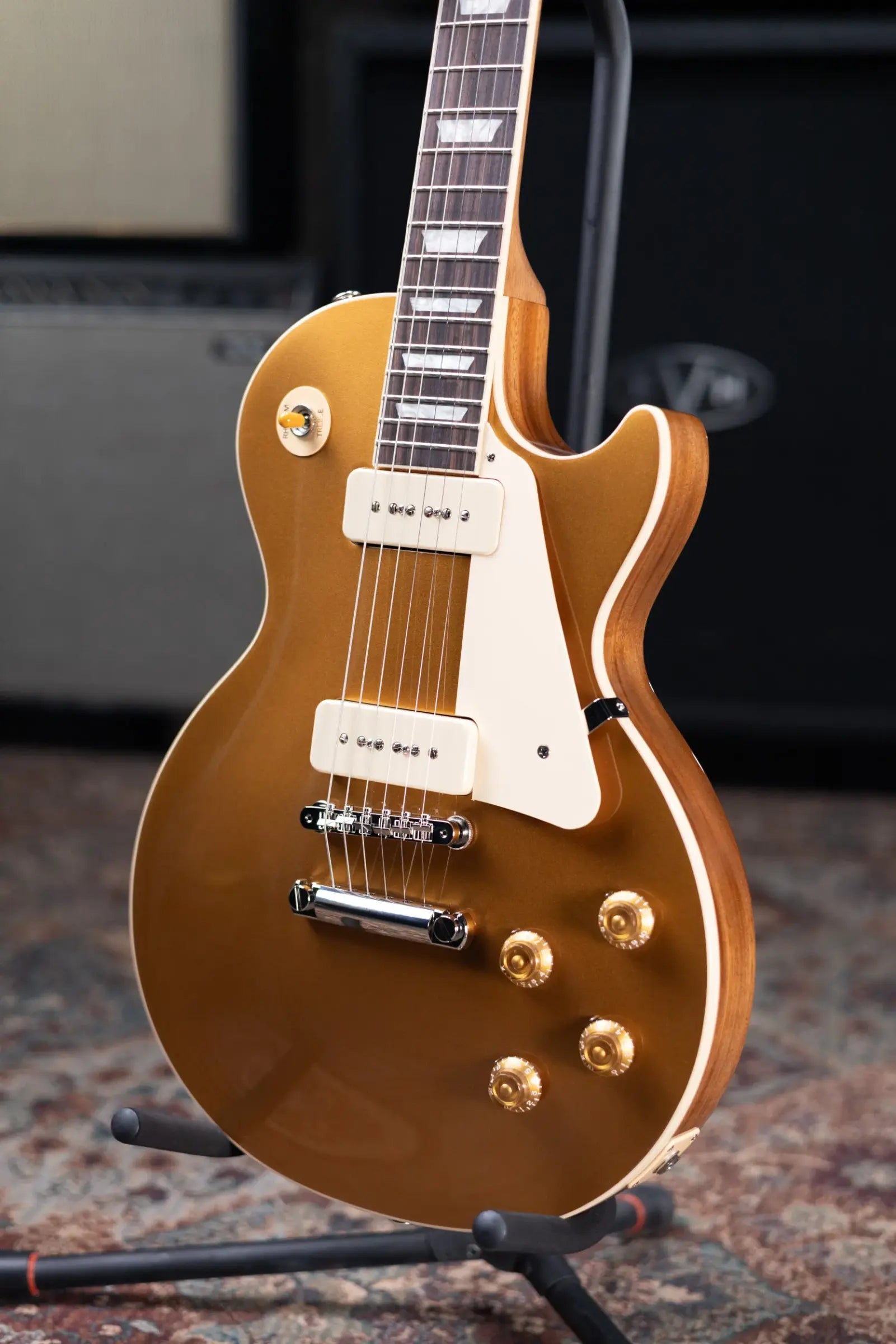 Gibson Les Paul Standard '50s P-90 Electric Guitar - Gold Top with Hardshell Case