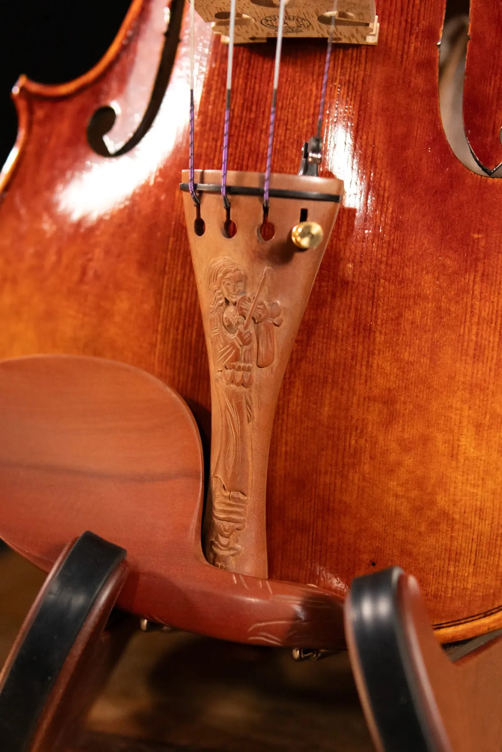Maple Leaf Strings Craftsman Collection Chaconne Carved Fittings Violin - 4/4 Size
