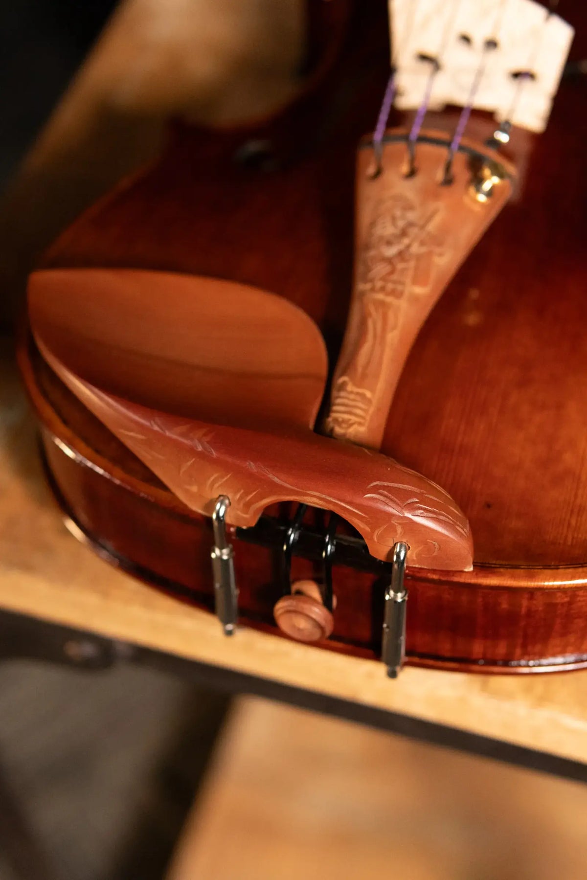 Maple Leaf Strings Craftsman Collection Chaconne Carved Fittings Violin - 4/4 Size