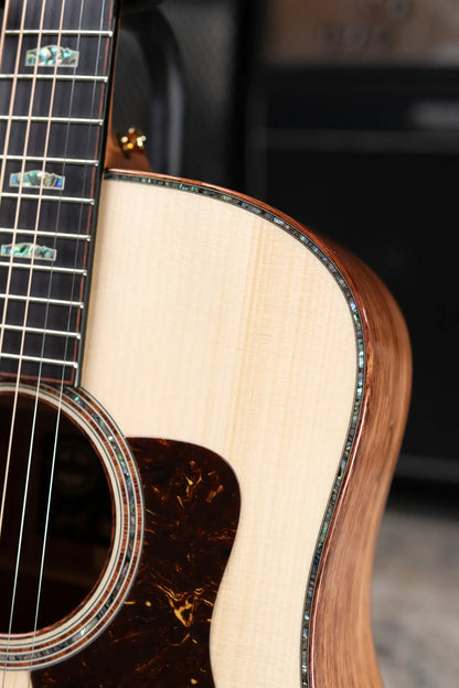 Taylor 2026 Catch Custom #13 C10e Dreadnought Acoustic/Electric Guitar with Hardshell Case