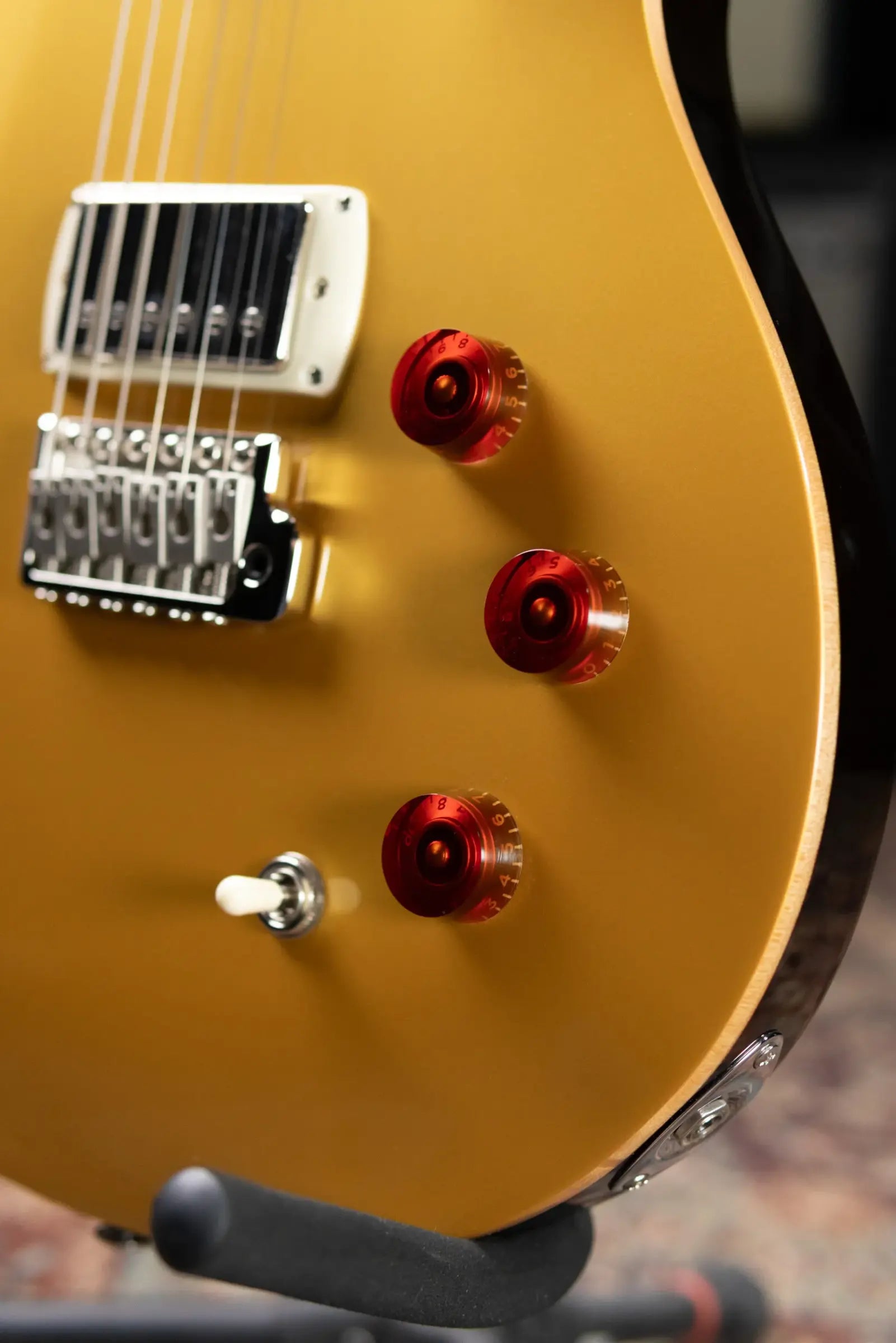 PRS SE DGT David Grissom Signature Electric Guitar - Gold Top with Gig Bag