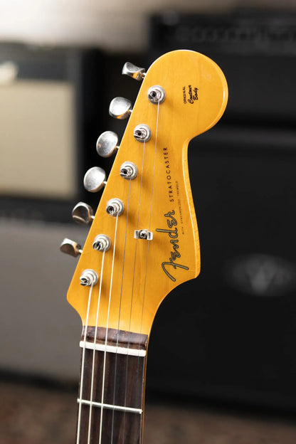 Fender Dealer Exclusive Vintera Road Worn '60s Stratocaster, Rosewood Fingerboard Electric Guitar - 3-Color Sunburst with Hardshell Case