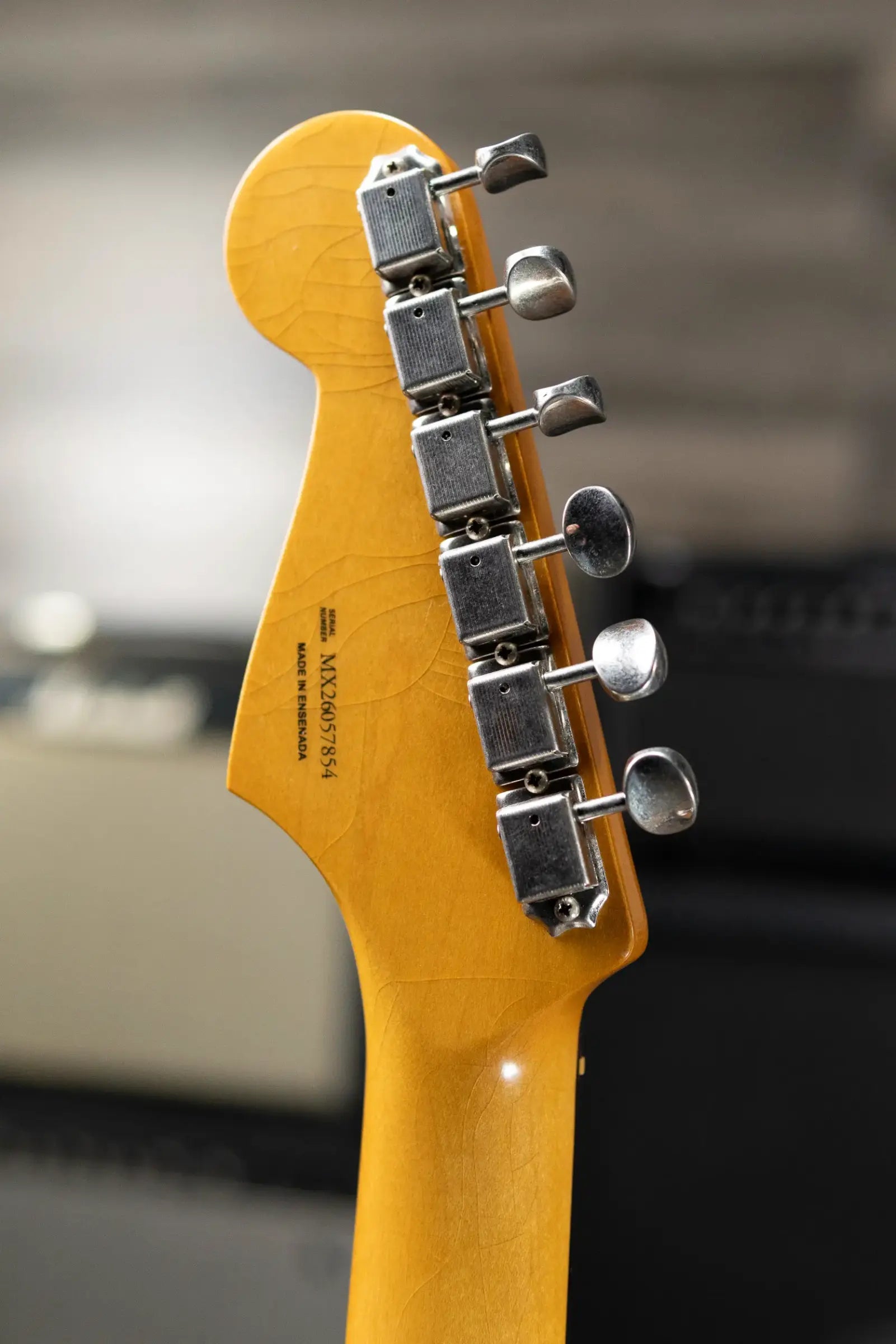 Fender Dealer Exclusive Vintera Road Worn '60s Stratocaster, Rosewood Fingerboard Electric Guitar - 3-Color Sunburst with Hardshell Case