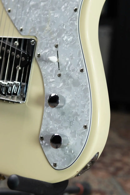 Squier Vintage Modified Thinline Telecaster Electric Guitar - Olympic White with Gig Bag - USED
