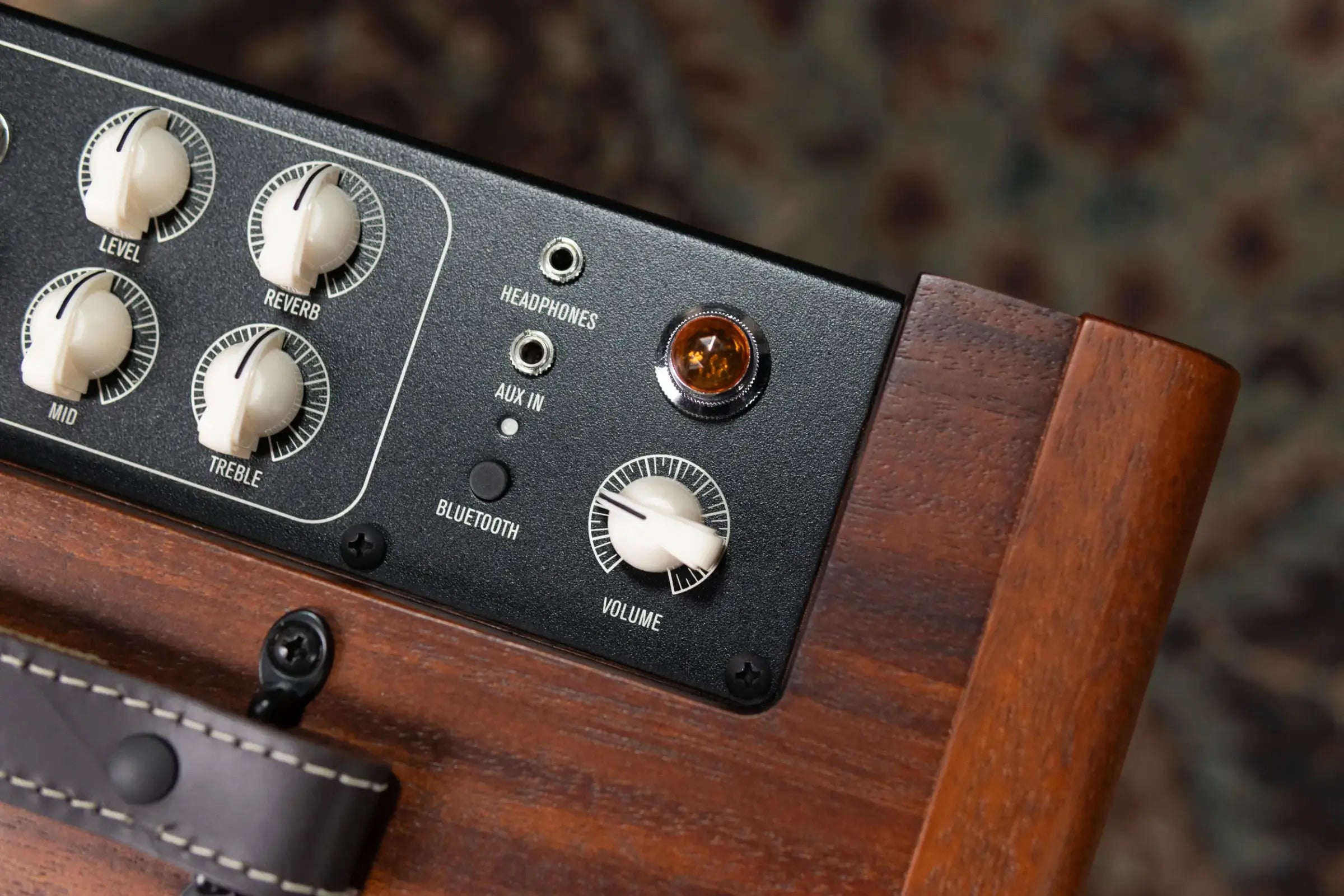 Taylor Circa 74, 2-Channel Acoustic/Vocal Amplifier with Mahogany Amp Stand - Factory Used