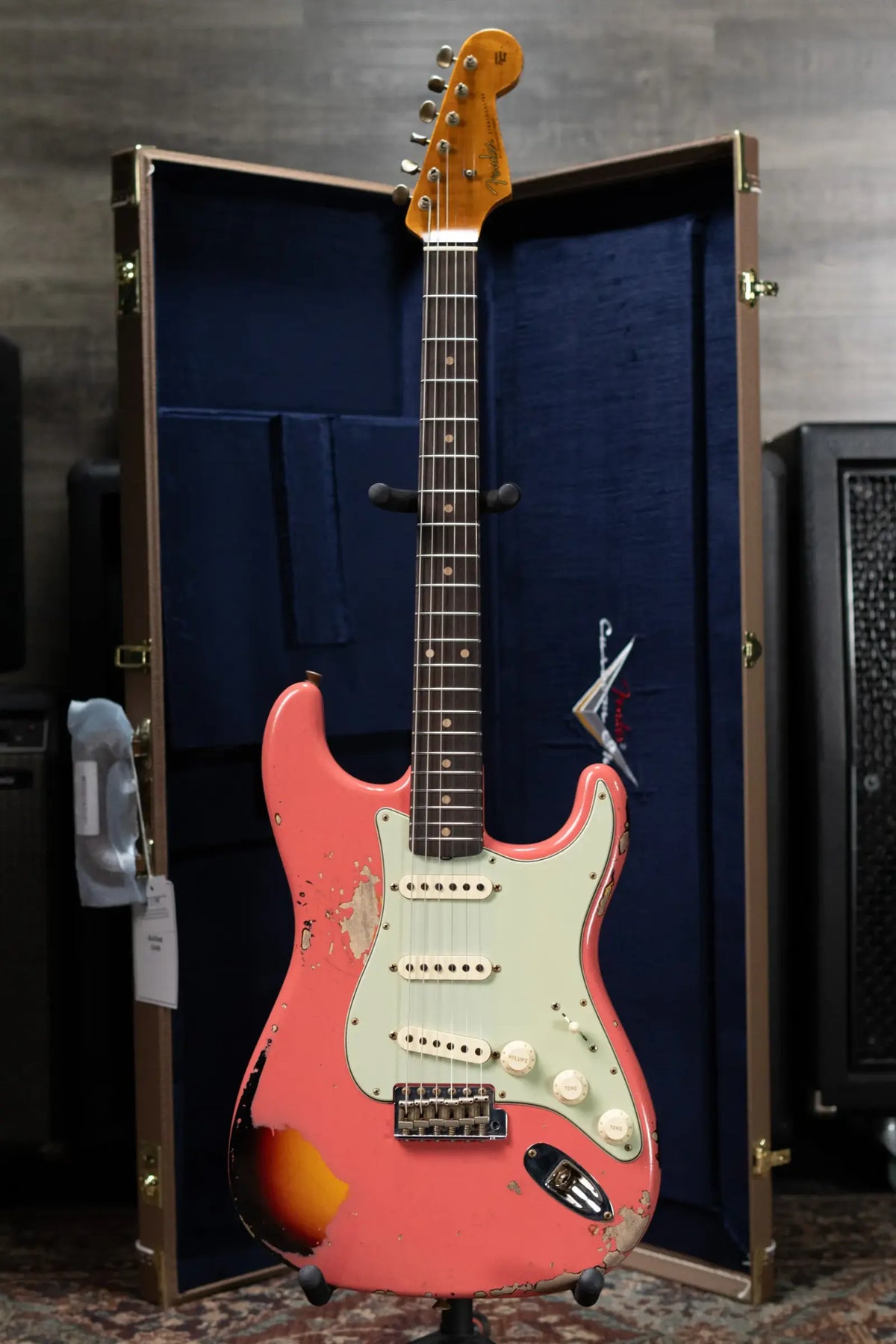 Fender Custom Shop '60 Stratocaster Heavy Relic Electric Guitar - Super Faded Fiesta Red over 3-Tone Burst with Hardshell Case