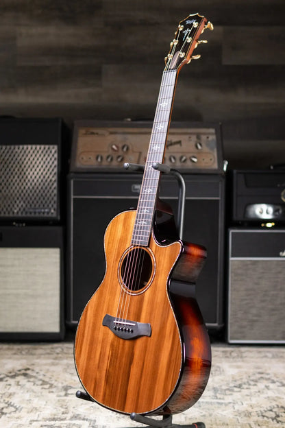 Taylor Builder's Edition 912ce Grand Concert Acoustic/Electric Guitar - Sinker Redwood/Honduran Rosewood with Hardshell Case