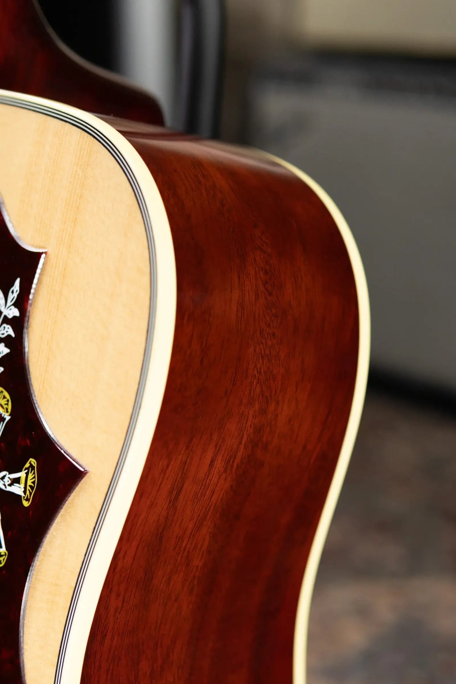 Gibson Hummingbird Original Acoustic/Electric Guitar - Antique Natural with Hardshell Case