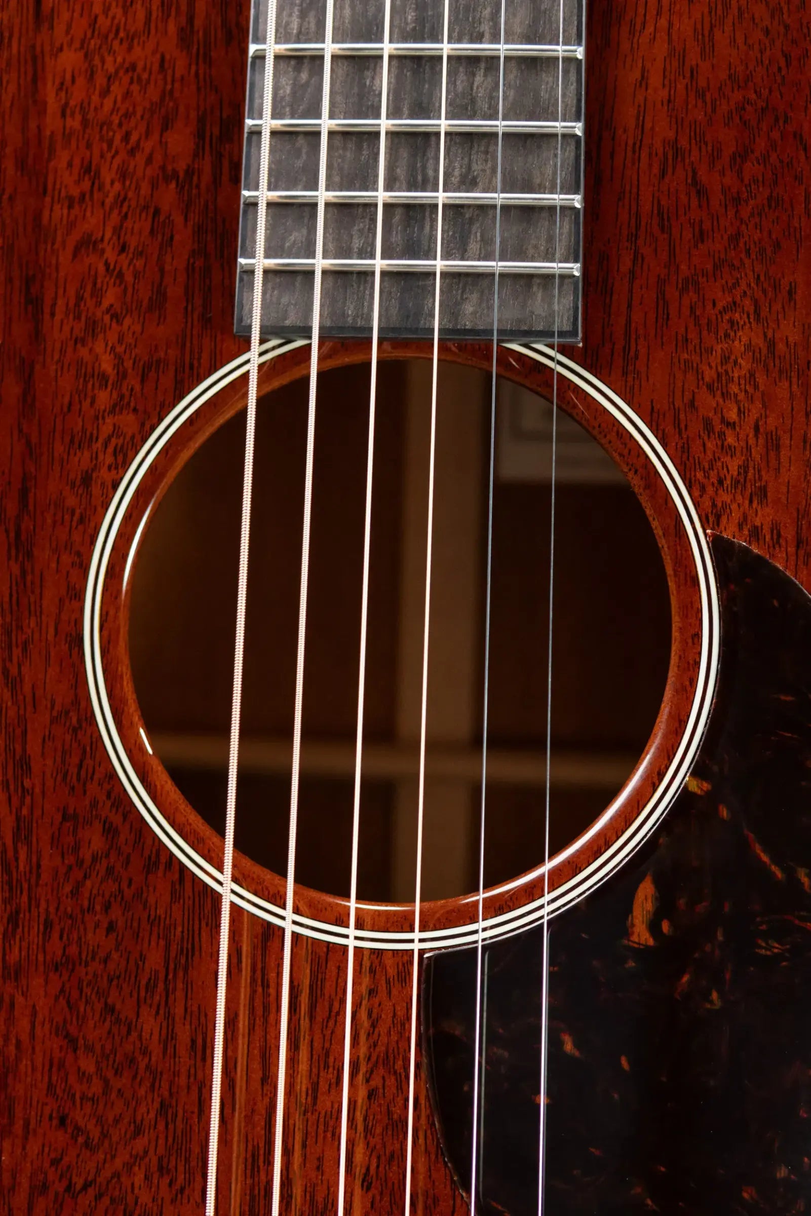 Santa Cruz 1929 00 Founder Collection Acoustic Guitar - Genuine Mahogany with Hardshell Case