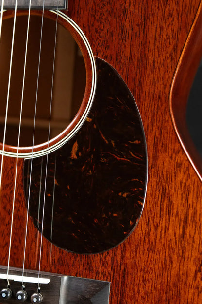 Santa Cruz 1929 00 Founder Collection Acoustic Guitar - Genuine Mahogany with Hardshell Case