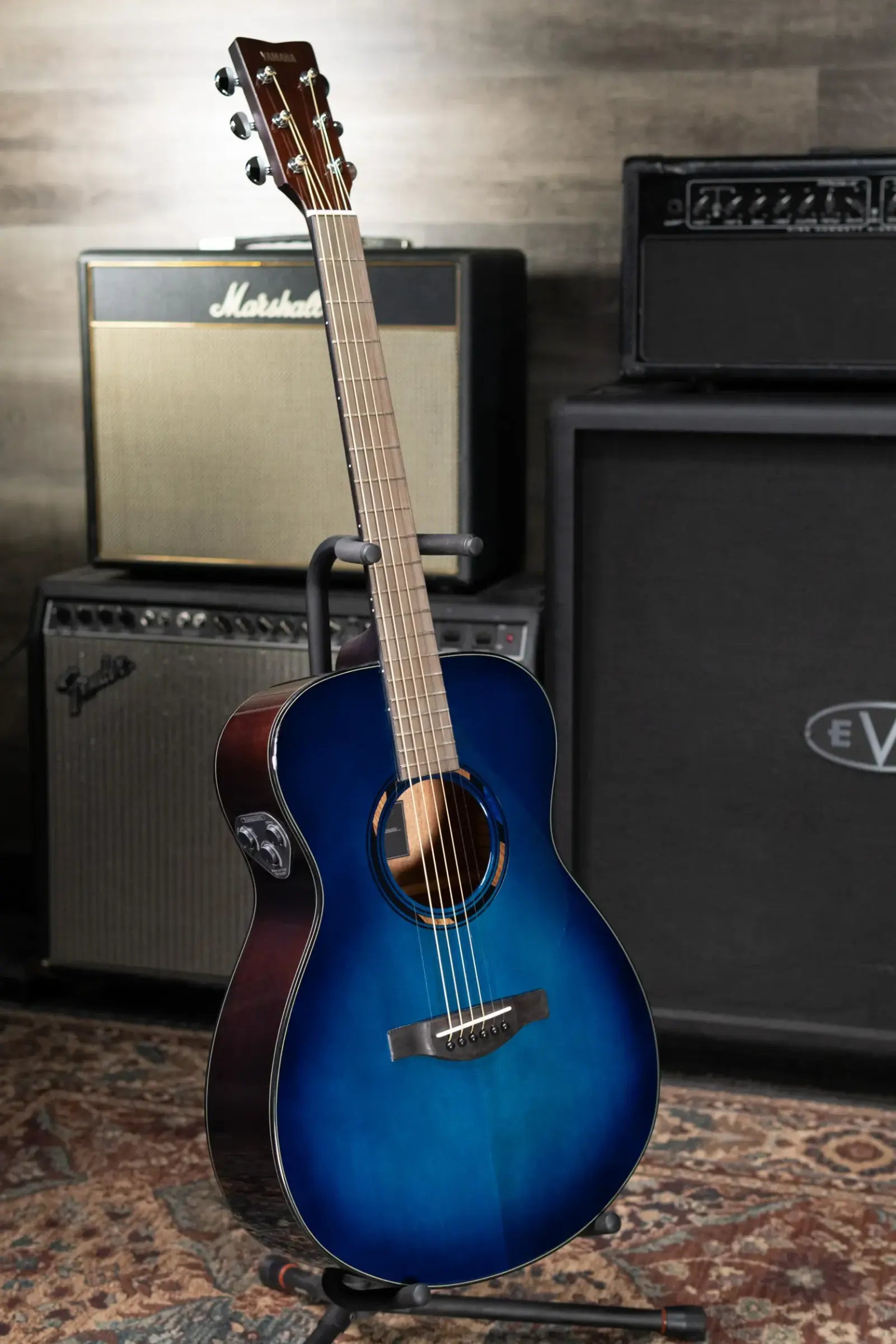 Yamaha TAS1E TransAcoustic Acoustic/Electric Guitar - Ultra Marine with Gig Bag - B-Stock
