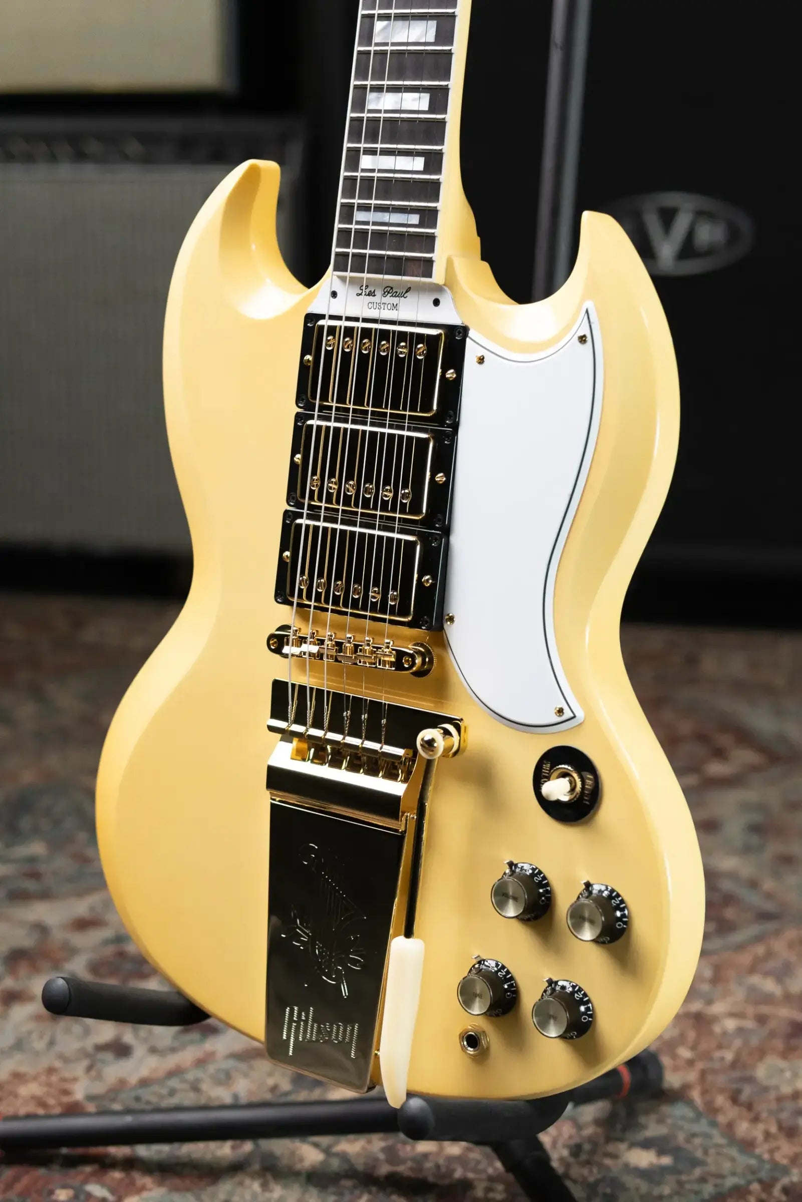 Gibson Custom Shop 1963 Les Paul SG Custom Reissue 3-Pickup with Maestro VOS Electric Guitar - Classic White with Hardshell Case