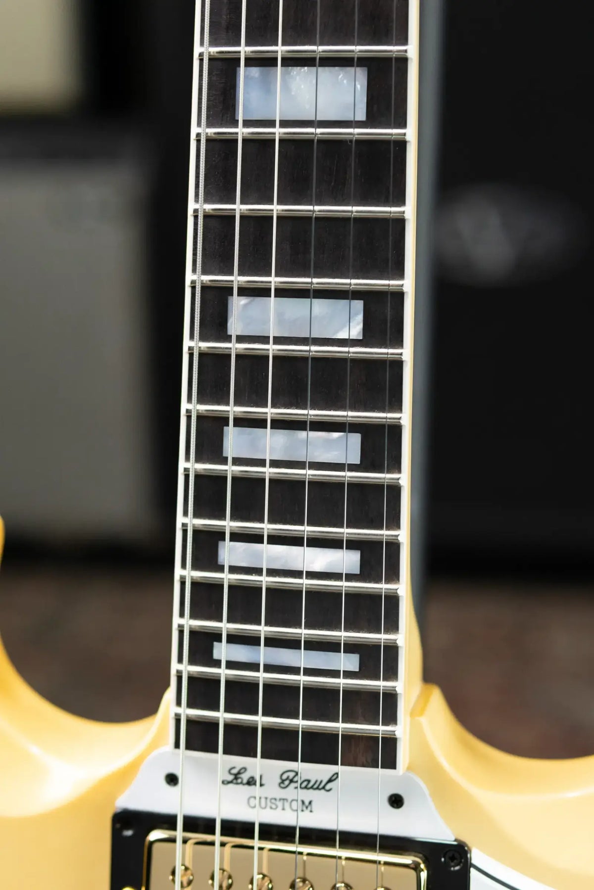 Gibson Custom Shop 1963 Les Paul SG Custom Reissue 3-Pickup with Maestro VOS Electric Guitar - Classic White with Hardshell Case