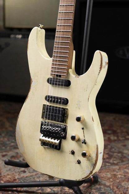 Jackson Custom Shop Special Edition PC1 Phil Collen Signature HSS FR84 Electric Guitar - Nitro Tour Relic Vanilla Shake with Hardshell Case
