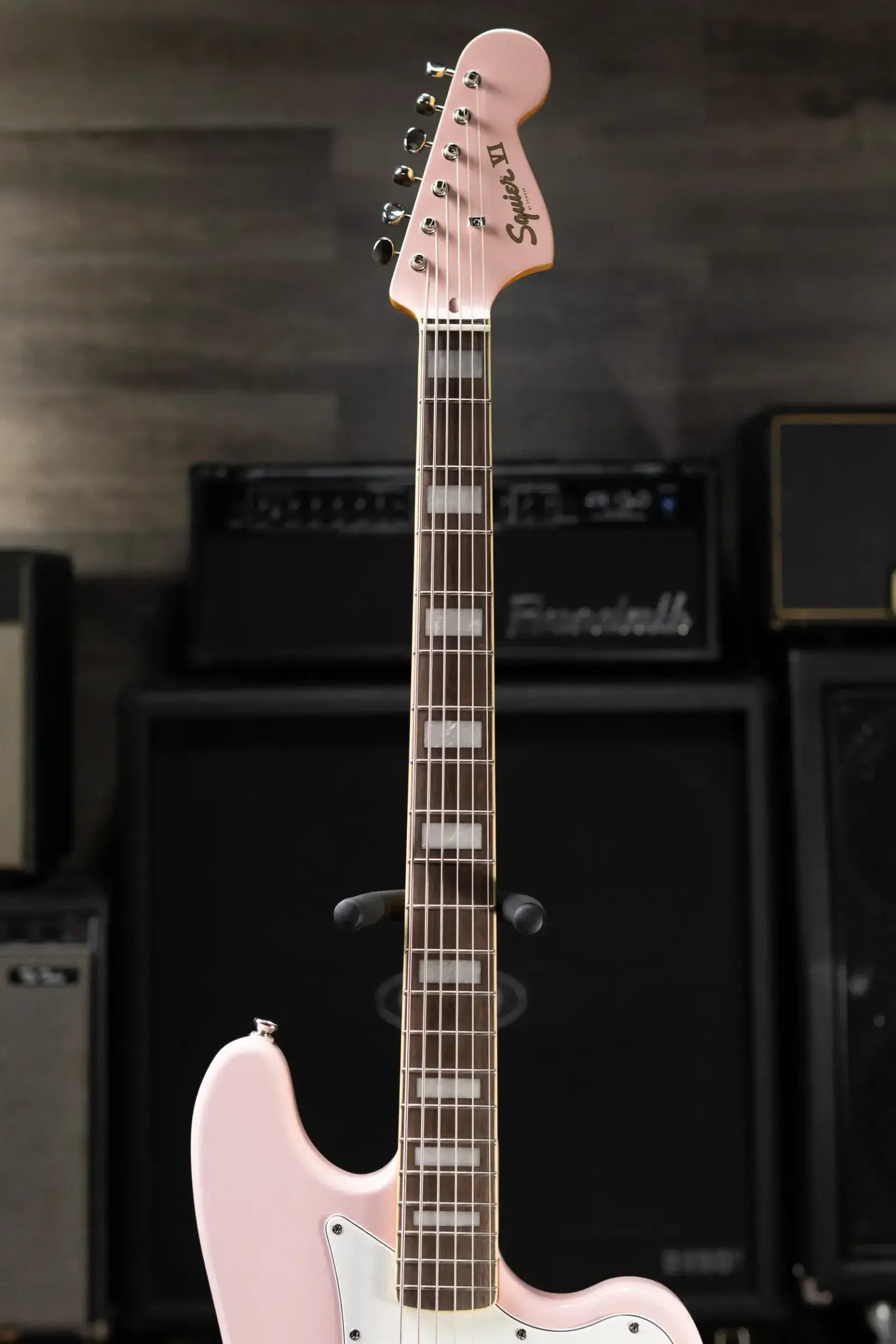 Squier Classic Vibe Bass VI - Shell Pink - Used