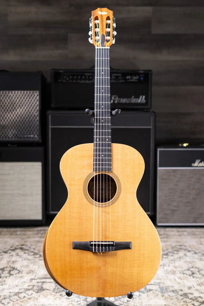 Taylor Academy 12e-N Nylon Grand Concert Acoustic/Electric Guitar with Gig Bag