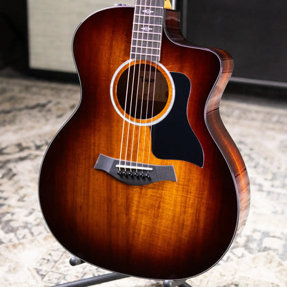 Taylor 224ce-K DLX Grand Auditorium Acoustic/Electric Guitar with Hardshell Case