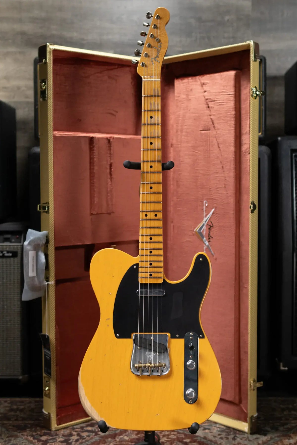 Fender Custom Shop 51 Nocaster Relic Electric Guitar - Butterscotch Blonde with Hardshell Case