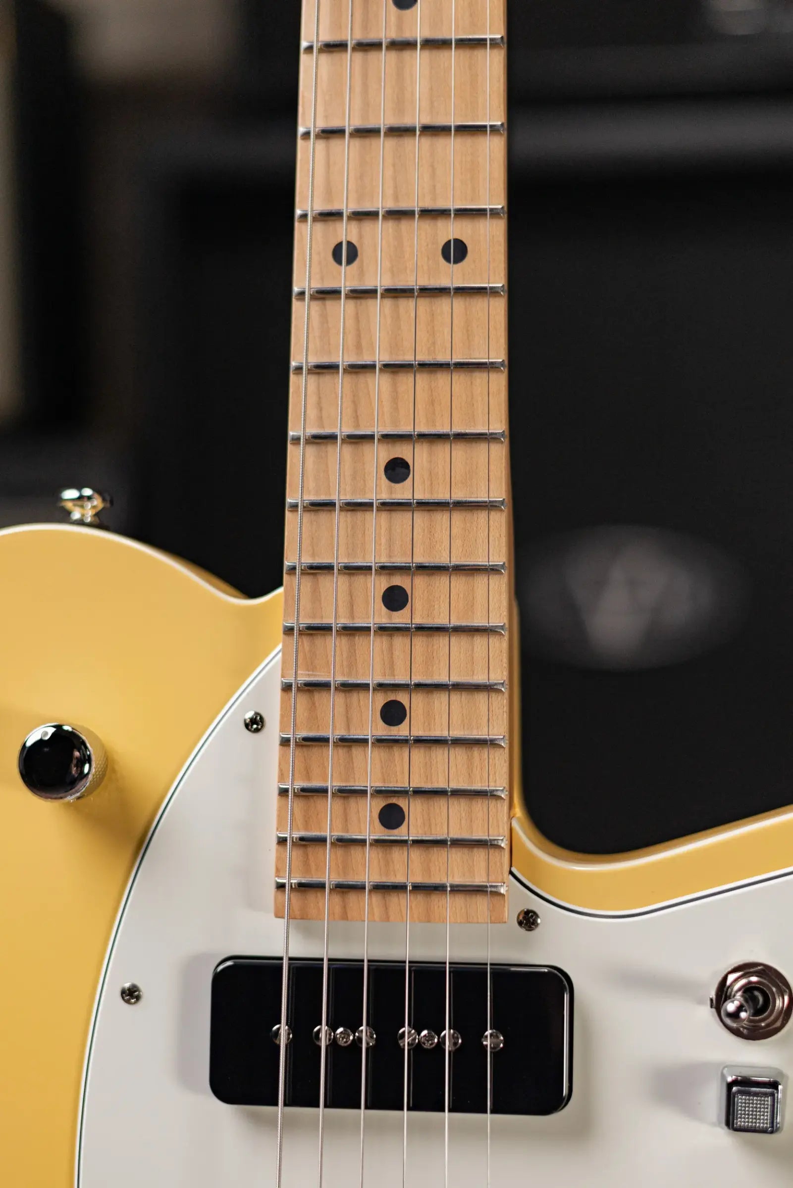 Reverend Chris Freeman Signature Electric Guitar - Powder Yellow
