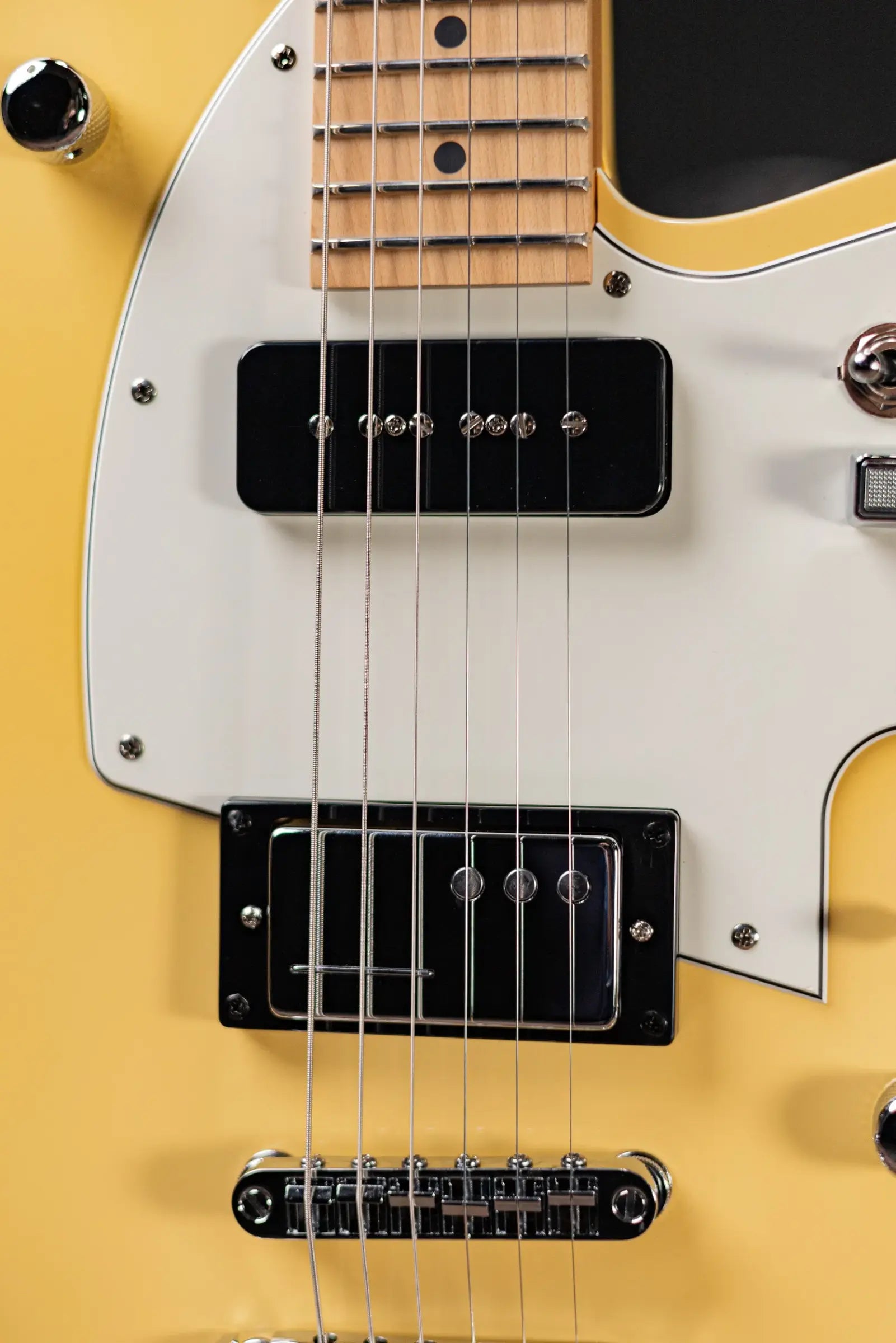 Reverend Chris Freeman Signature Electric Guitar - Powder Yellow