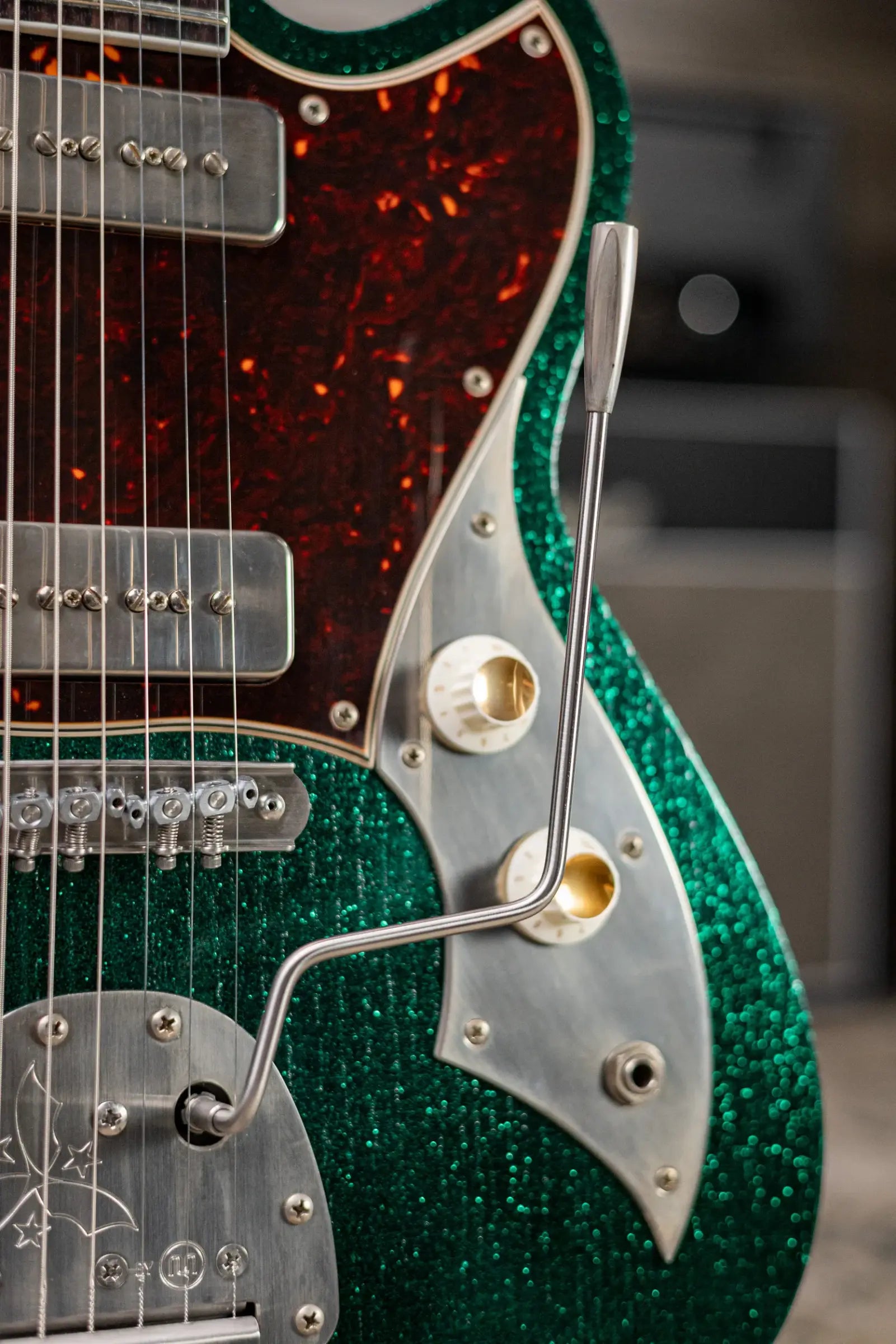 Novo Custom Shop Miris J Semi-Hollow Electric Guitar - Matrix Sparkle with Gig Bag