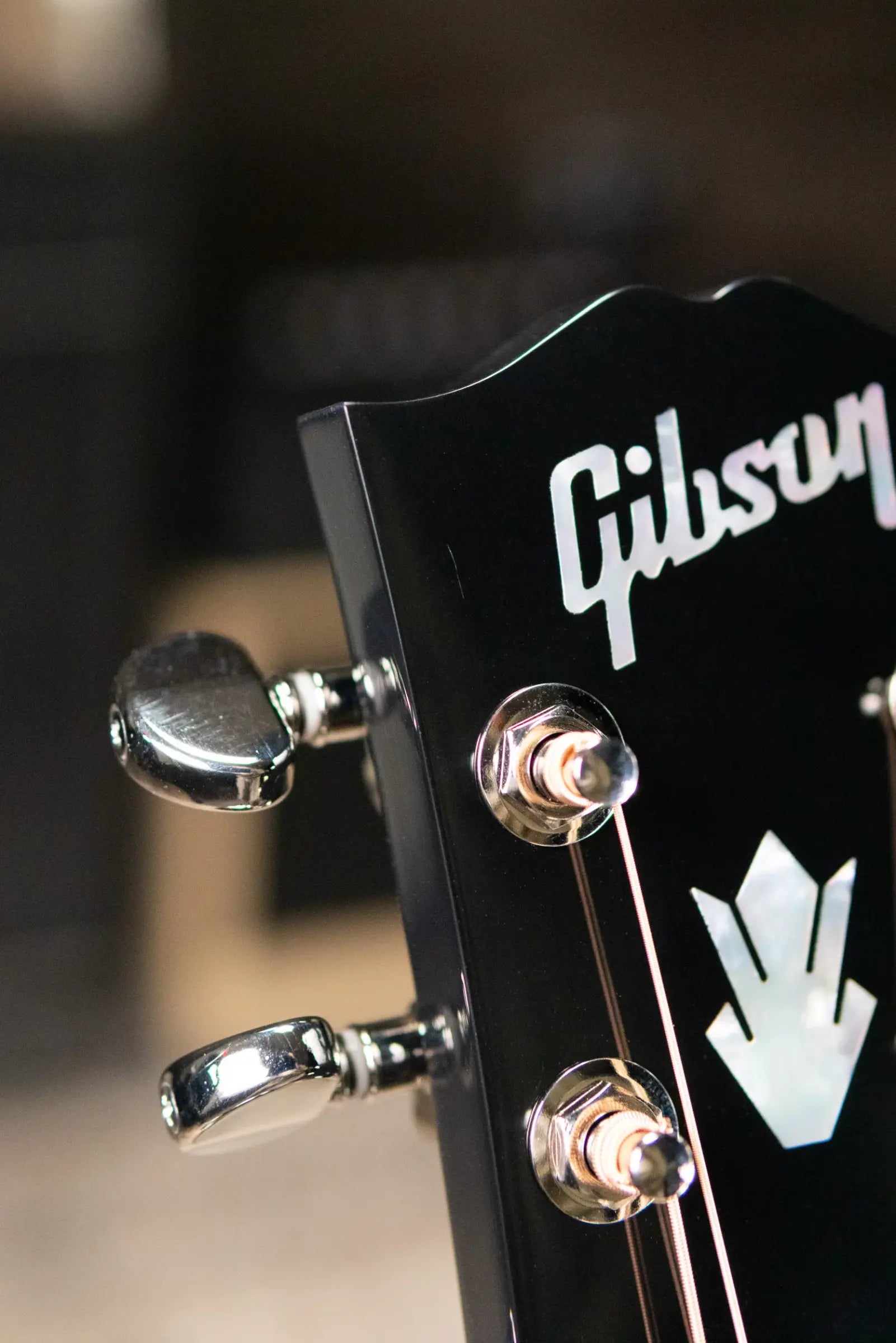 Gibson Custom Shop Hummingbird Original Acoustic Guitar - Cobra Burst with Hardshell Case