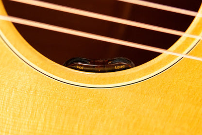 Gibson LG-2 50s Original Acoustic/Electric Guitar - Antique Natural with Hardshell Case