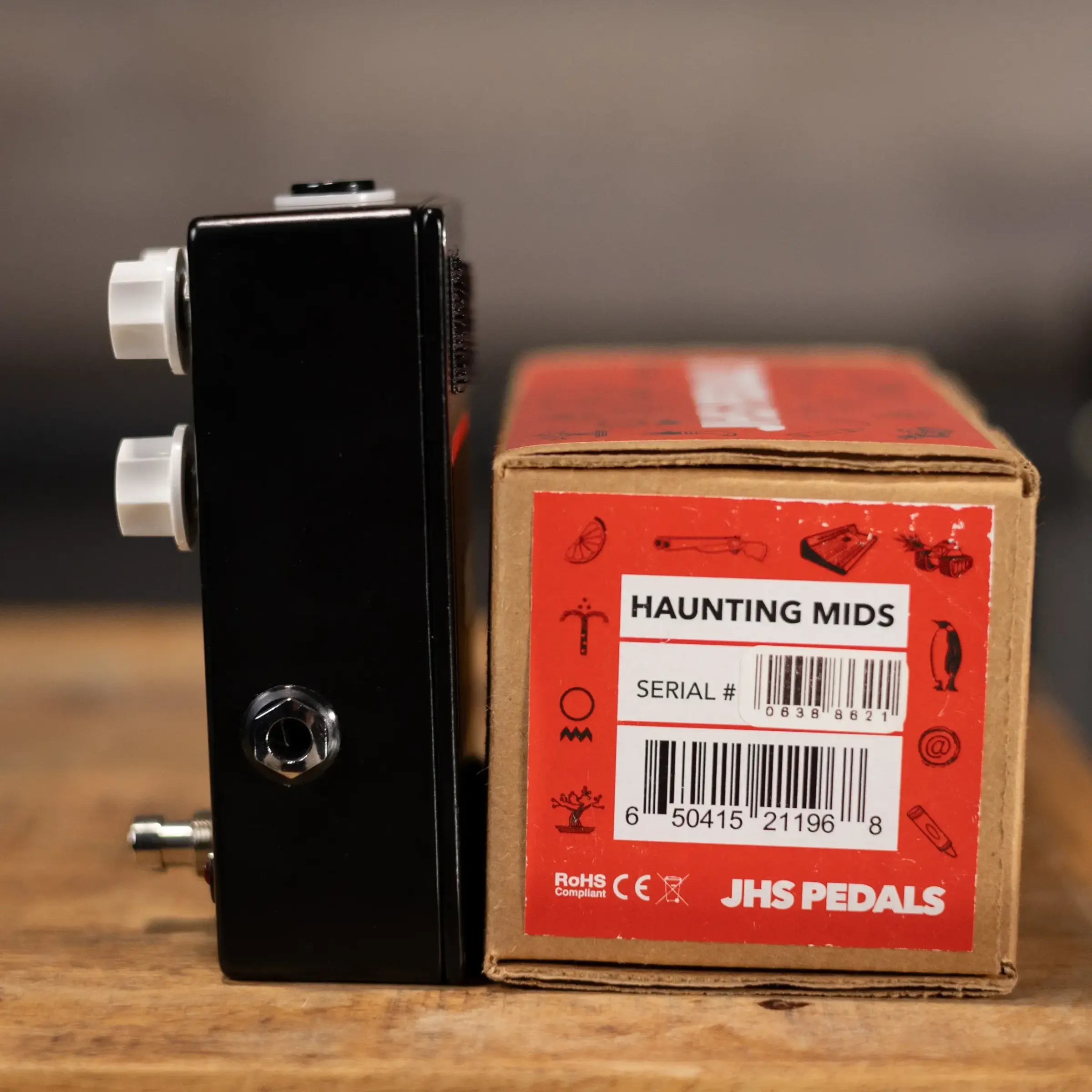 JHS Haunting Mids EQ Effect Pedal - Used