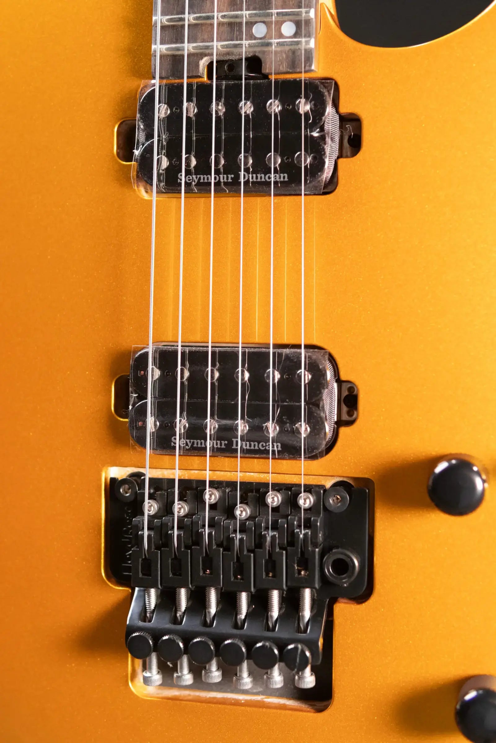 Jackson American Series Limited Edition Virtuoso Electric Guitar - Gold Rush with Soft Case