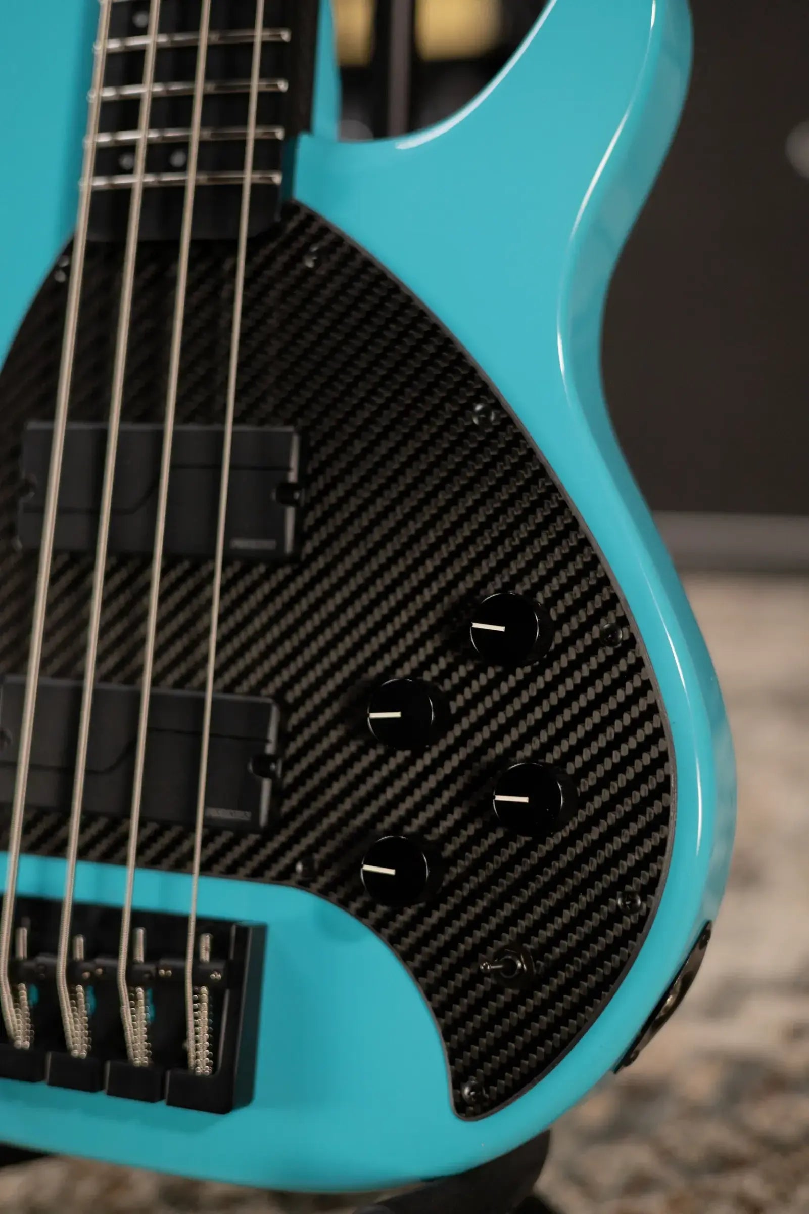KLOS Custom Series Apollo IV Bass J - Fishman Fluence - Aqua with Gig Bag