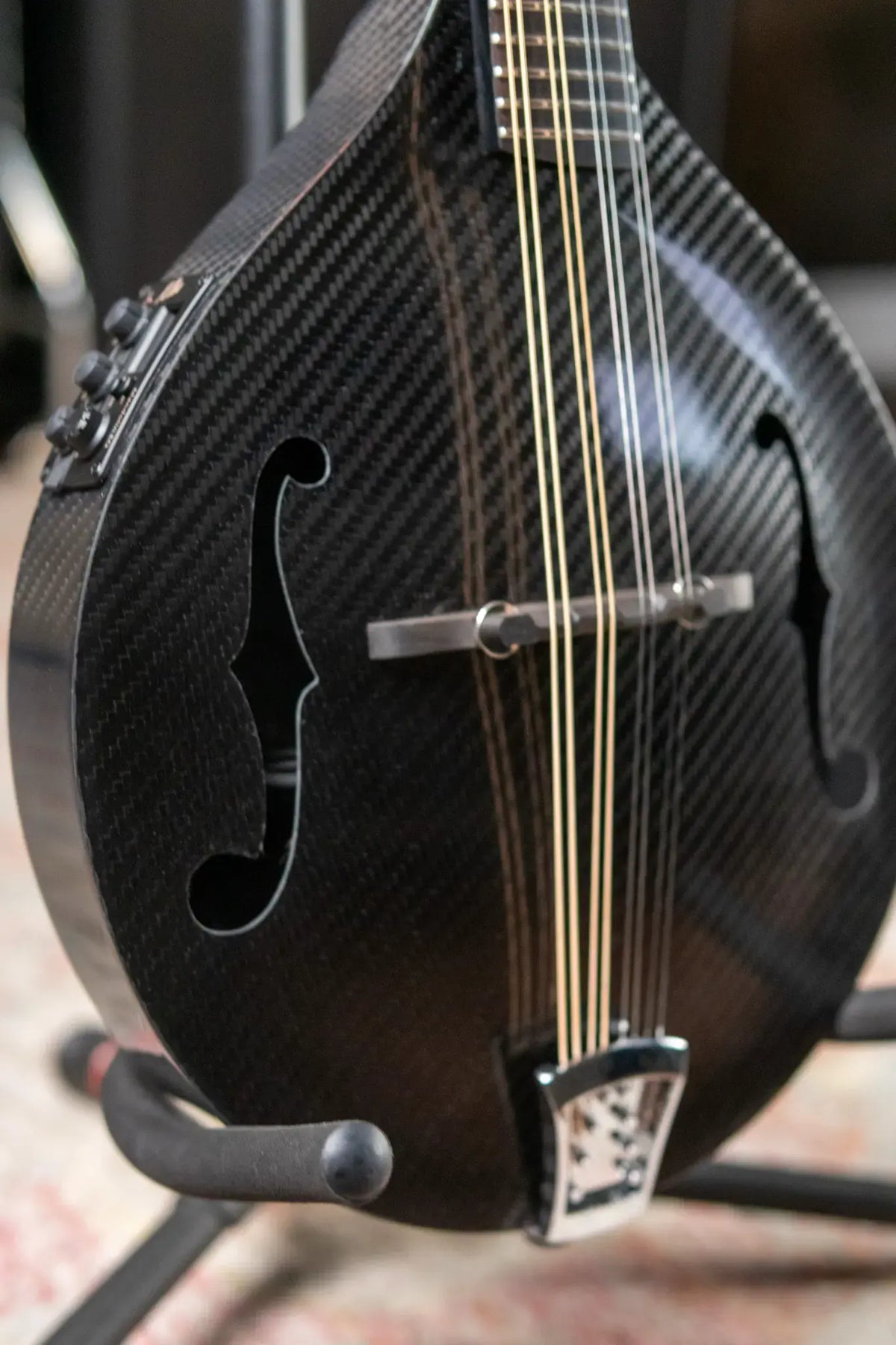 KLOS Full Carbon Deluxe Acoustic Electric Mandolin w Gig Bag 6761e82c180a2