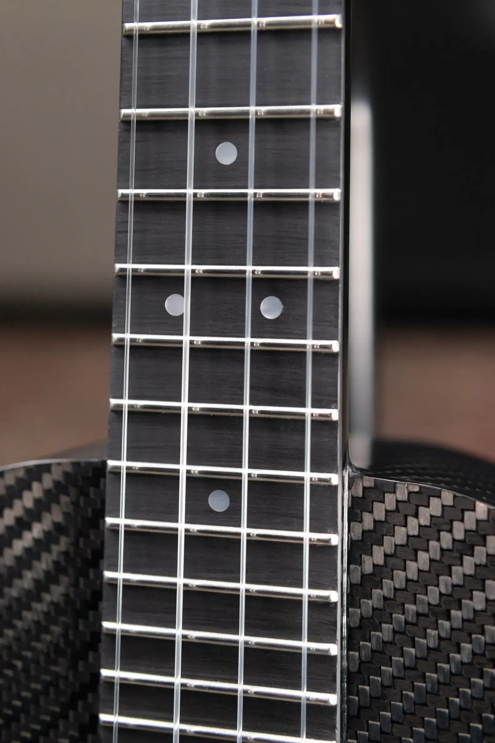 KLOS Full Carbon Deluxe Tenor Ukulele with Gig Bag